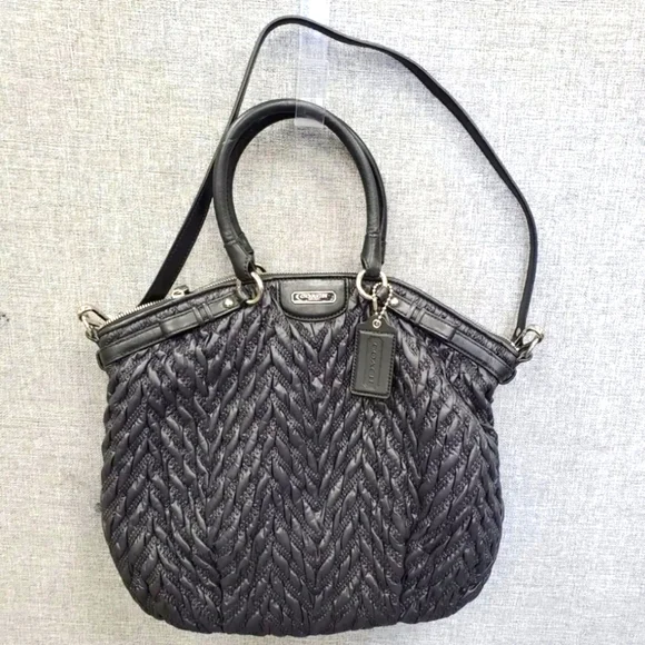 バッグ Coach Madison Chevron Lindsey Satchel Coach Madison Lindsey Satchel/hobo Bag Duffle Tote Overnight